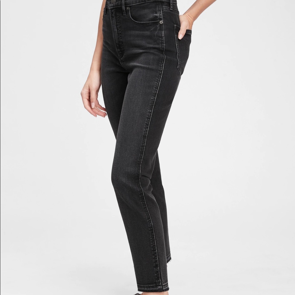 NWT Women’s black Gap vintage slim high rise jeans size 30/10R